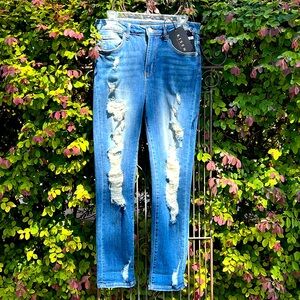 Risen High Rise Distressed Jeans Waist 28 Size 7 Stretchy